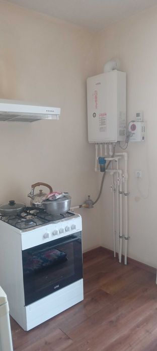 Ijara choshtepa sergeli metroda maklersiz bezmakler 1 honali uy bor