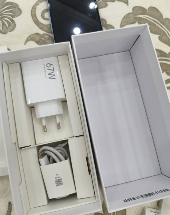 Продам Xiaomi 13T 256gb