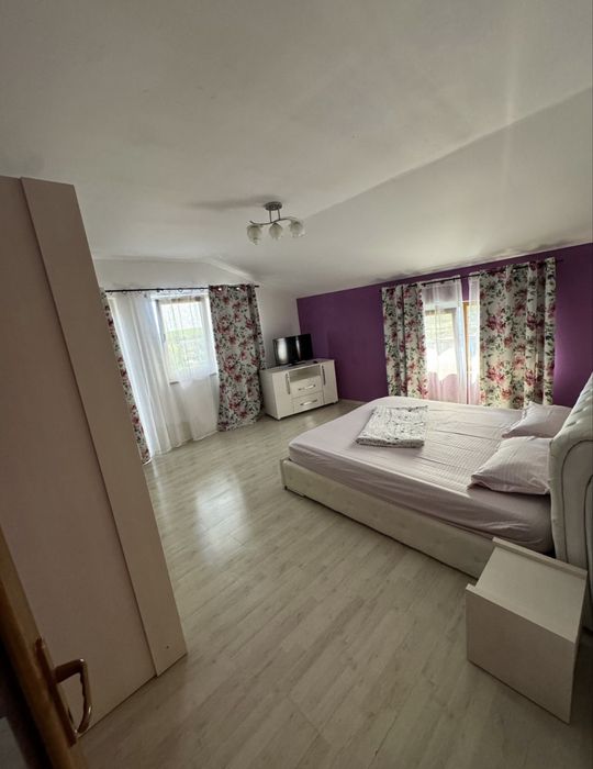 Inchiriem Vila la Cheie Pentru Grupuri-Nibiru Libera BeachPlease