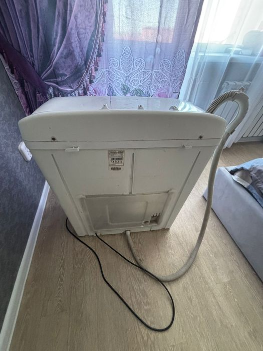 Продается Стиральная машинка полуавтомат