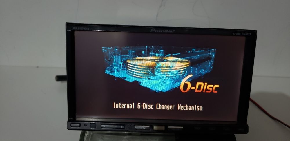 Продаётся Pioneer AVH-P6850 DVD