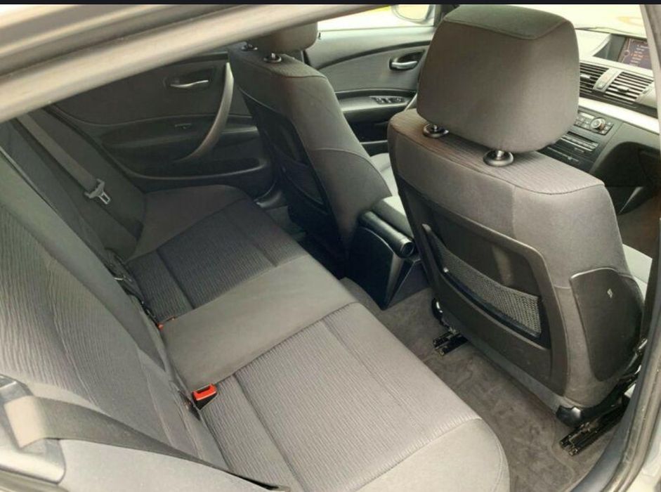 BMW 1 Series 2010 — imagine 5