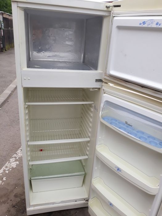 Frigider Arctic model nou Zanussi Whirpool