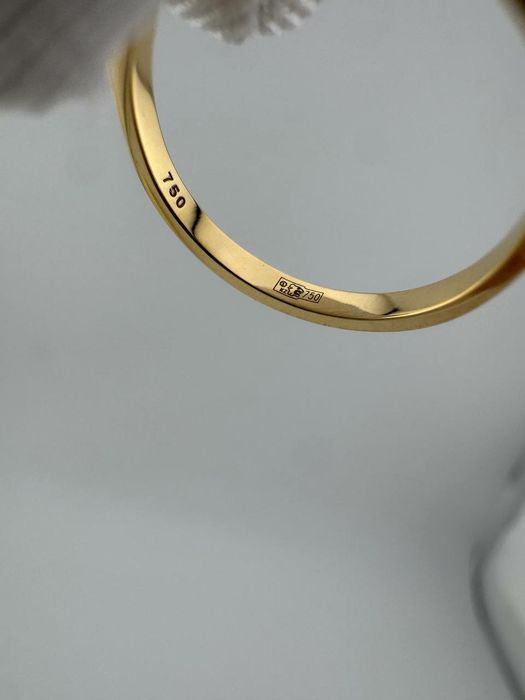 Продам кольцо Изумруд