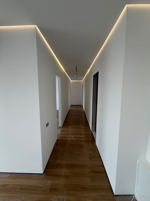 Amenajări interioare Cluj | Zugrav, rigips, gresie, parchet laminat