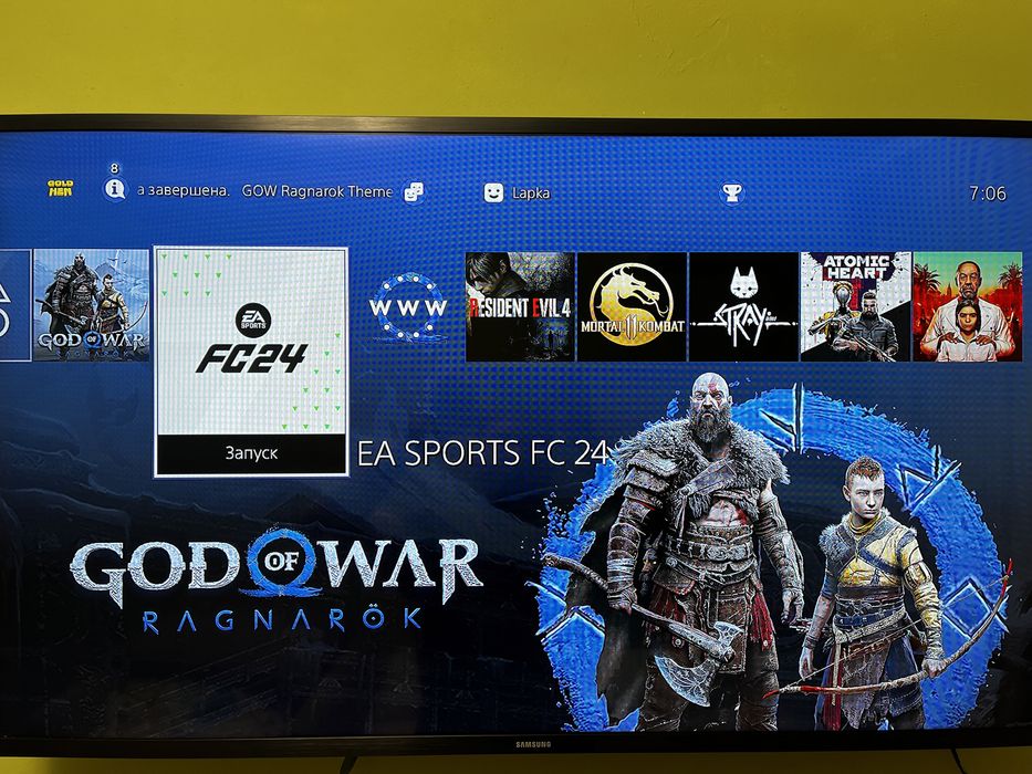 Sony PS4 прошитая( любые игры бесплатно)