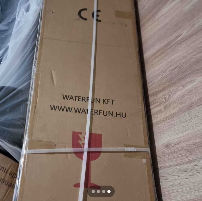 Vand cabina dus cu cadita-nouă .ambalata-