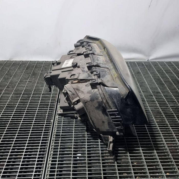 Far Stanga BMW X3 E83 Facelift 2006 - 2010 SUV 4 Usi (1458) Fara xenon 716219506