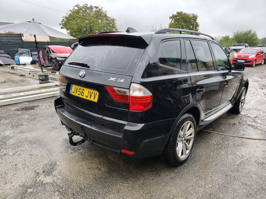 Piese ușa neagra aripa cutie viteze haion planetare injectoare turbina cardan fata jug fata spate răcitor ecu  grup compresor ecu abs egr BMW X3 2006