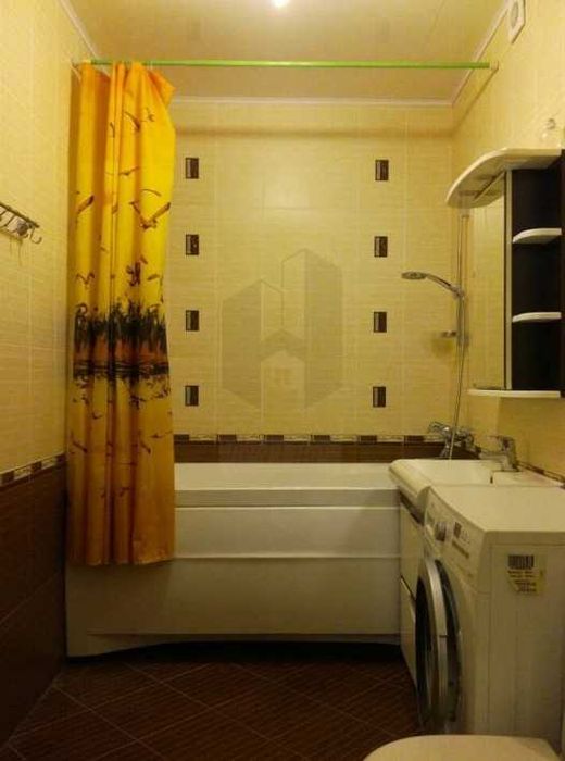 Дава се под наем Едностаен апартамент в Пловдив, Южен - 45 кв.м за 229.5 € - Снимка #2