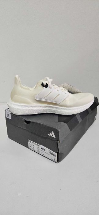 Спортни маратонки/ Addidas 'ultra boost'mbt 2.0 [43]