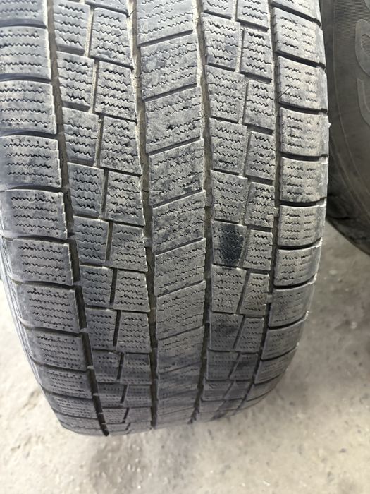 Продам балоны от тойоты 200