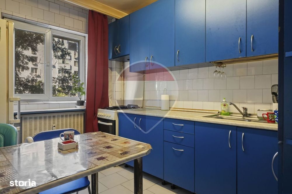 Apartament 3 camere decomandat, 65 mp, etaj 3/9 – Rahova
