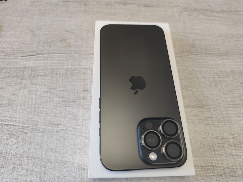 Apple iPhone 16 Pro Max 256GB Black Titanium 95% Гаранция!