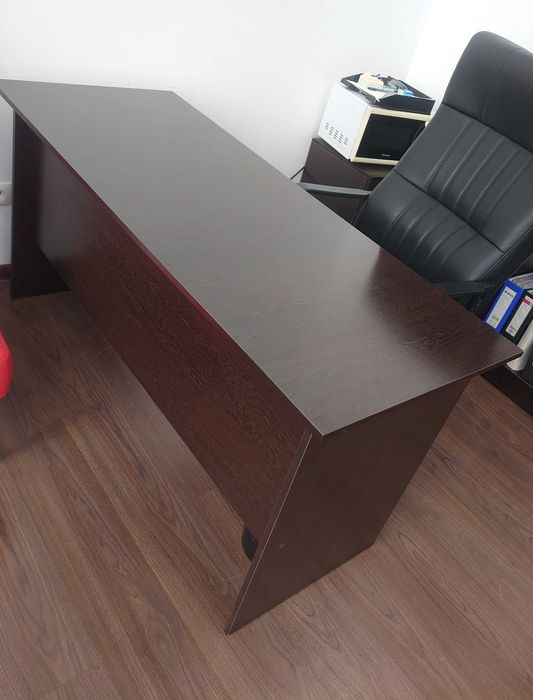 Продам бу офисную мебель