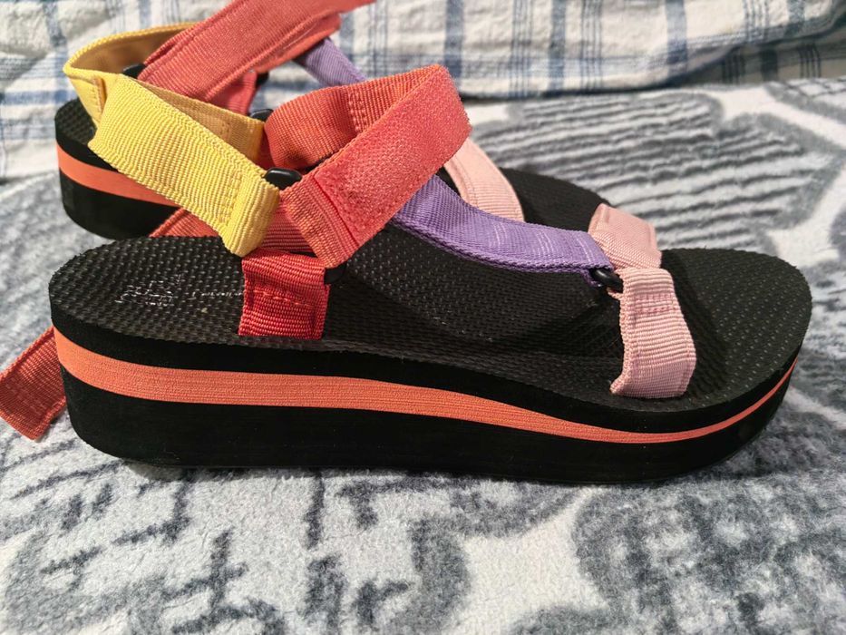 Оргинални Karl lagerfeld, Liu_jo, подарък сандалети, доставка