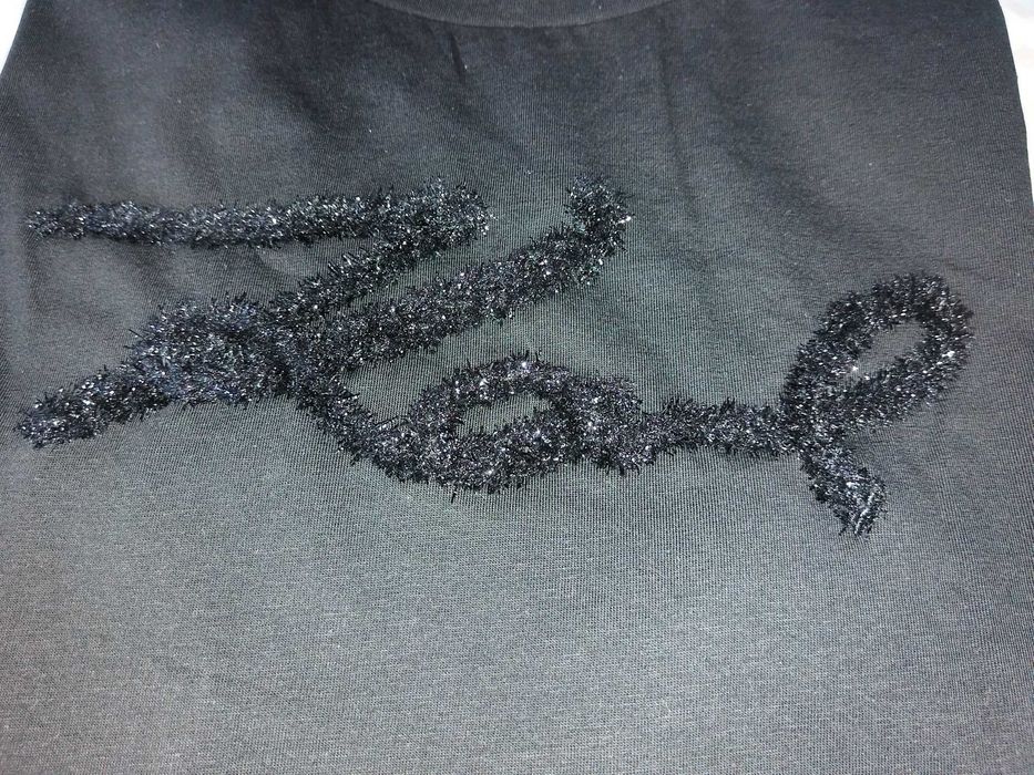 Karl Lagerfeld Маркова оригинална черна тениска нова