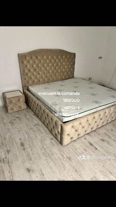 Servicii de tapițerie,  tapițerie. Canapele fotolii