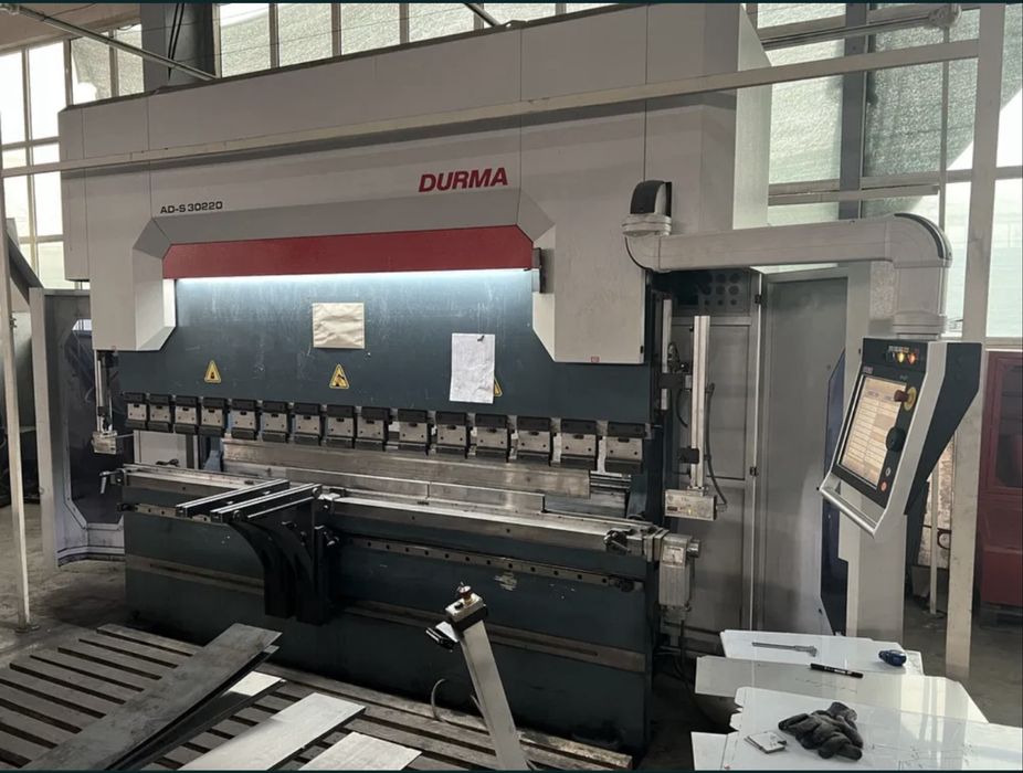 Предлагаем профессиональные услуги по резке, гибки и обработке металла