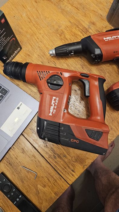Hilti TE 4-A22  и SD 5000-A22