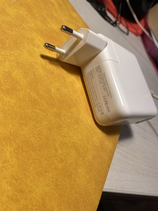 MacBook Pro Retina 13” (Early 2015) | i7 | 16GB RAM | Отлична батерия