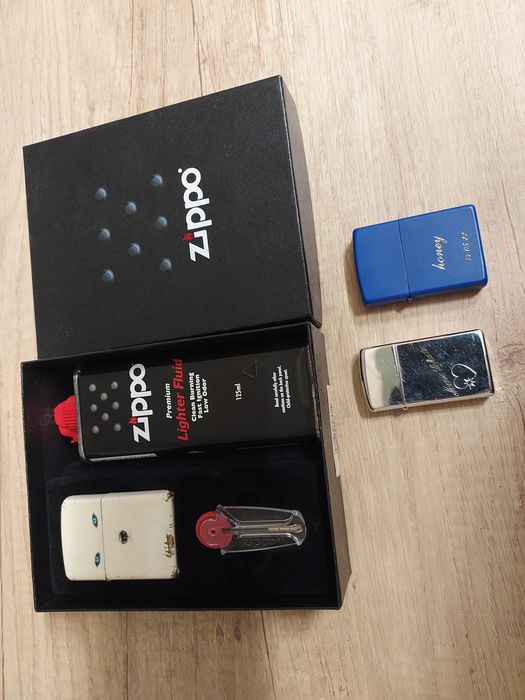 Lot brichete Zippo