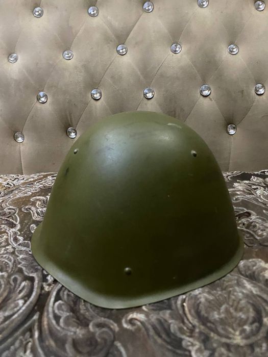 Каска военная металлическая