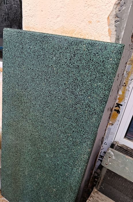 Продаётся мрамор готовый лист палировыный 130/60