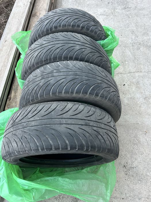 Продам шины летние 215/55 R16