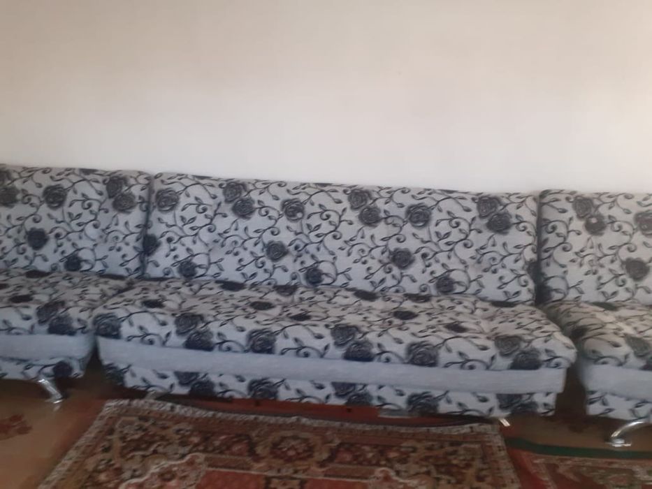 Диван почти как новый