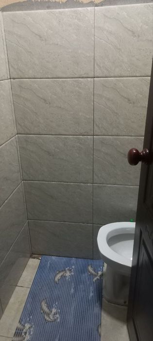 Срочно сотилади  Сергели строител 12 бекат метро,хамма шароити бор,  а