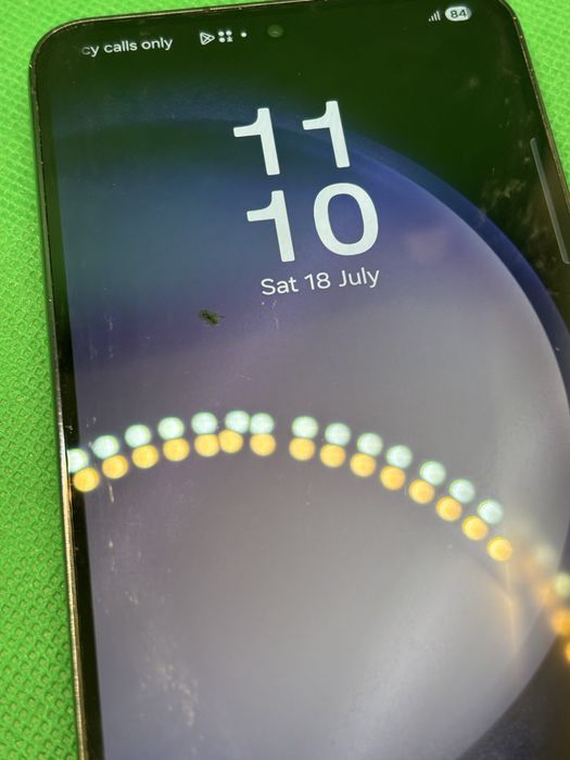 SAMSUNG S22 128gb PATA PE DISPLAY •Amanet Lazar Crangasi •57201