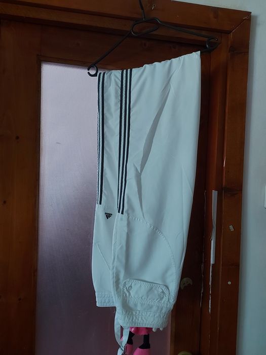 Pantaloni trening Adidas alb cu negru mărimea L