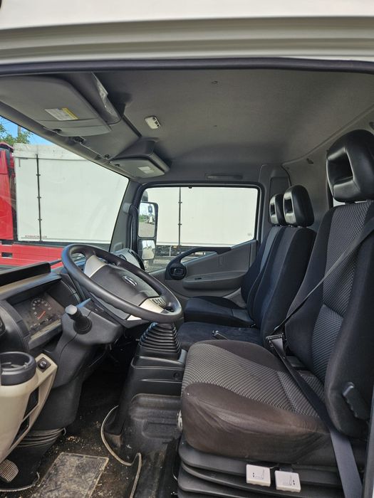 Nissan NT500 • 3.0 Diesel • 180 CP • 2013 • Prelată mare • 15.000€ Neg