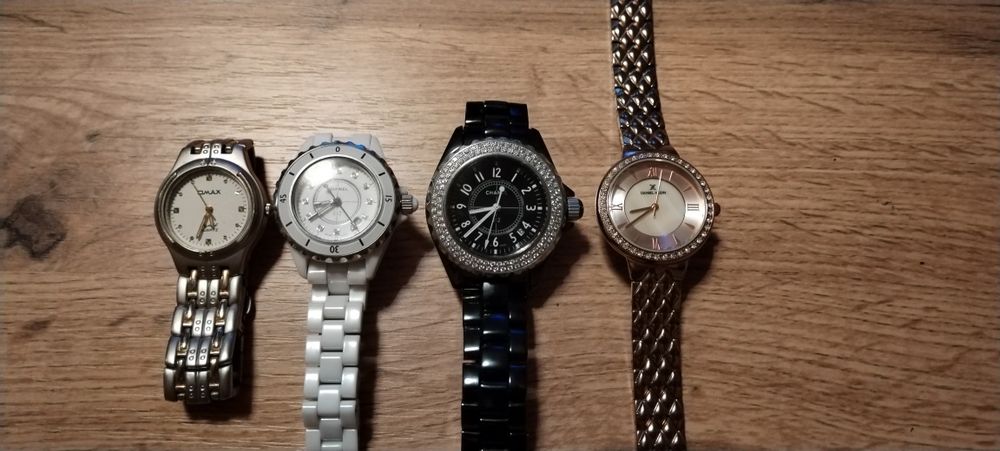 Женские кварцевые наручные часы Chanel