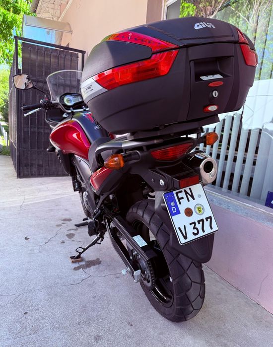 Suzuki V-Strom DL 650 // 7.500 km reali // 2015 // ABS fata si spate // Top Case // 1 singur proprietar //