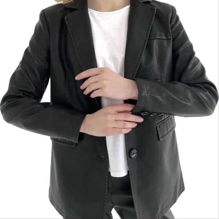 Кожанный пиджак