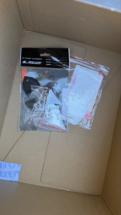 Карбонова каска LS2 mx701 размер ХЛ/Л