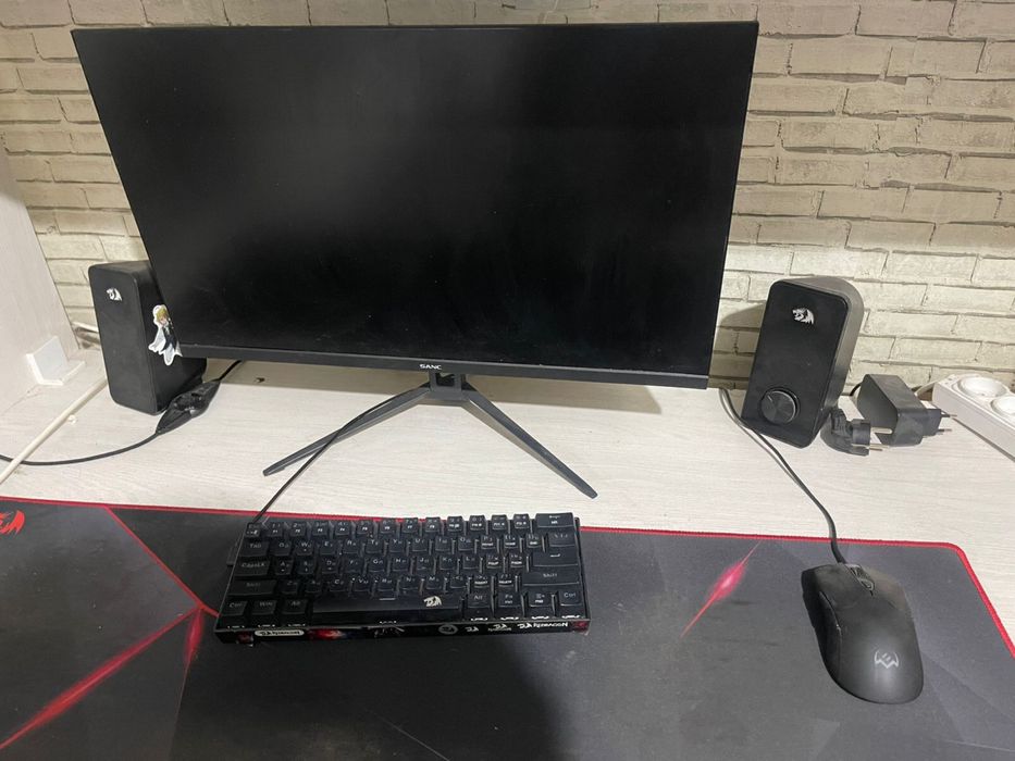 Продам Компьютер комплектом