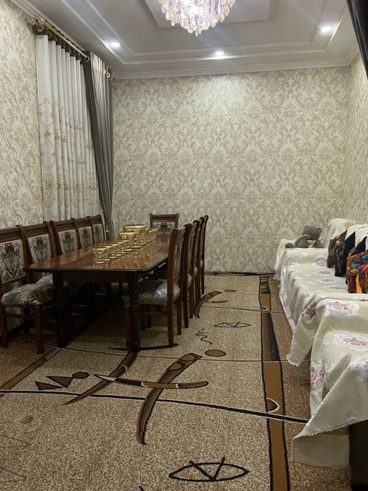 12 ta stullar sotiladi