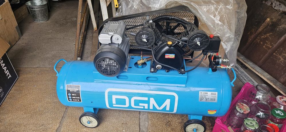 Продам компрессор