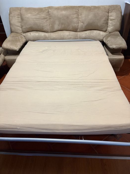 set living Mobexpert: canapea extensibila cu 3 locuri si 2 fotolii