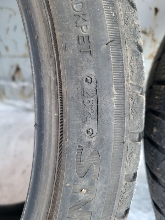 Разноширокая резина Triangle Snowlink