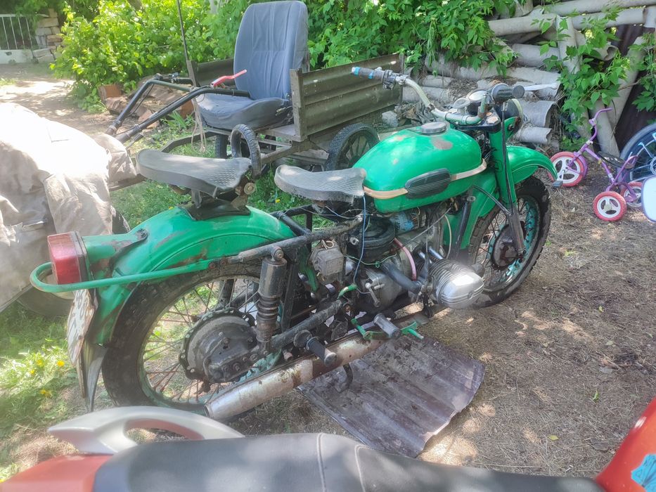 Продам мотоцикл Урал