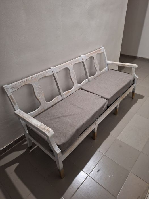 Диван из дерева ручной работы