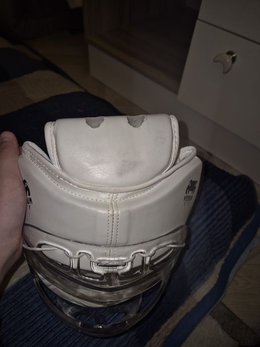 Шлем для единоборств