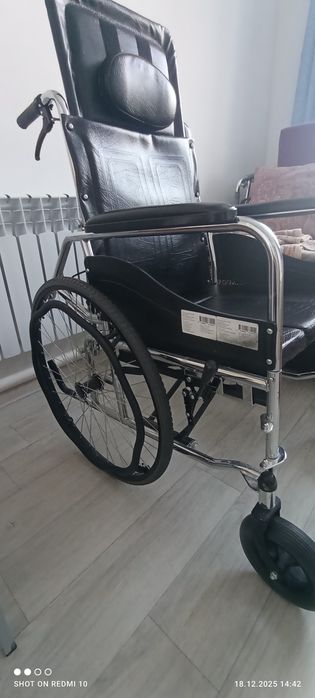 Инвалидная коляска
