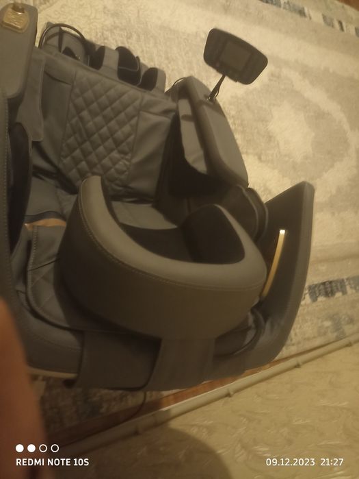 Массажный кресло продам