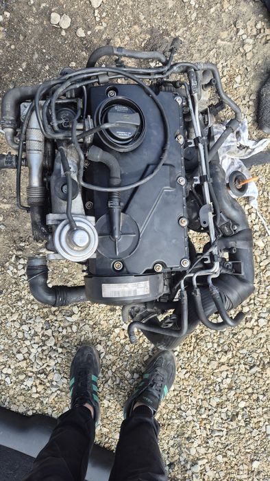 Двигатели/Мотори за VW,Ауди,Сеат,Шкода 1.9 ТДИ Помпа-Дюза 90кс BRU,BXF