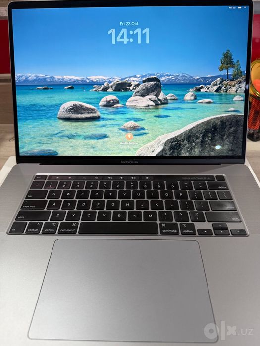 Macbook Pro 16* sotiladi